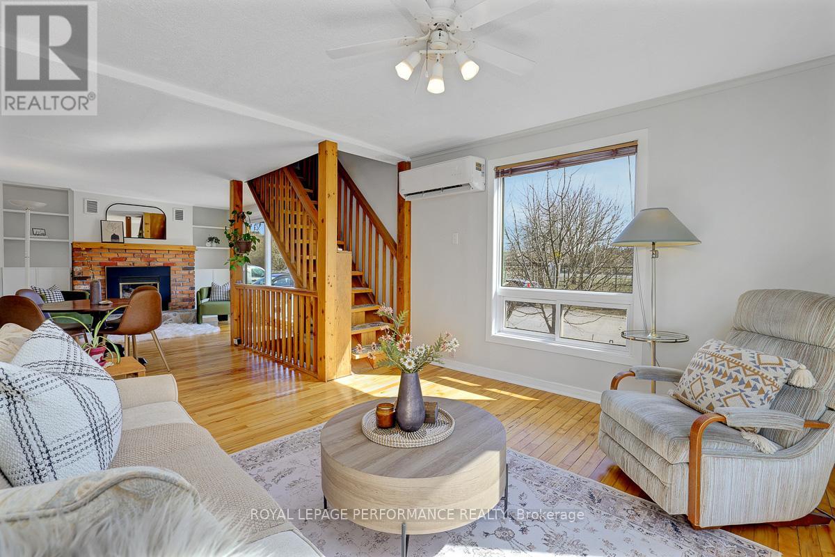 1141 North River Road