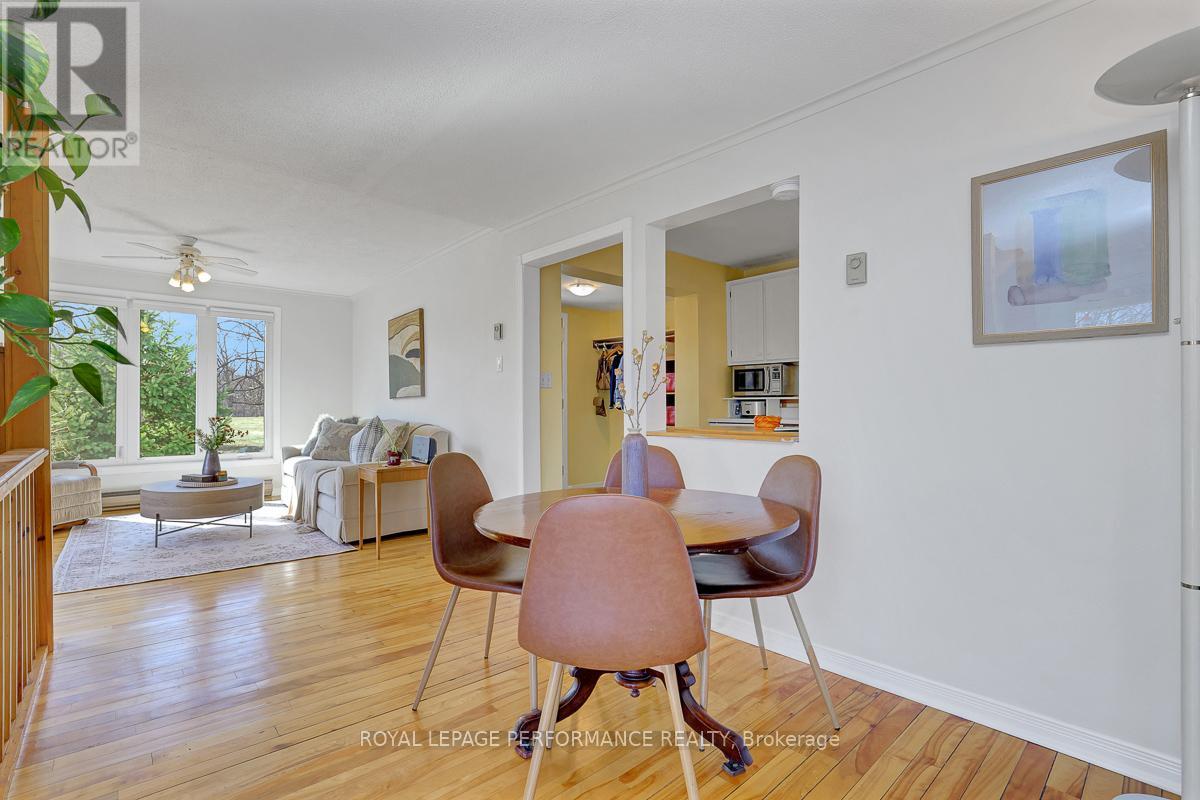 1141 North River Road