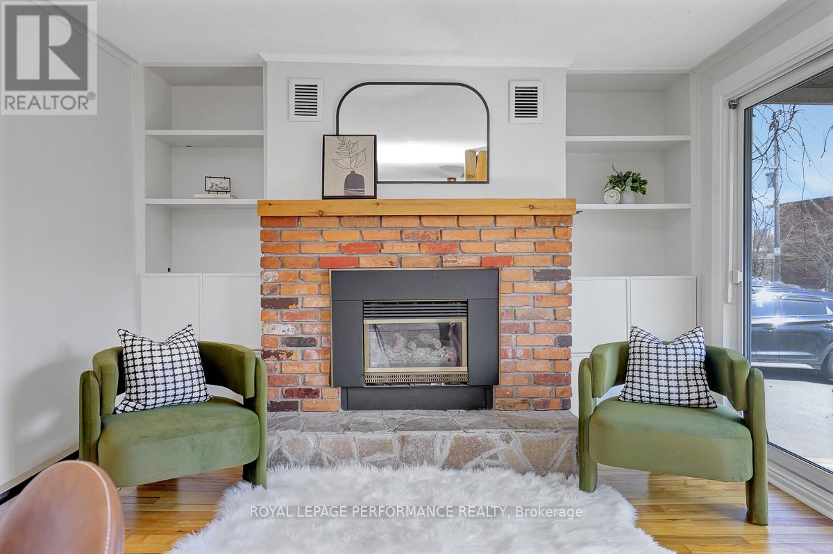 1141 North River Road