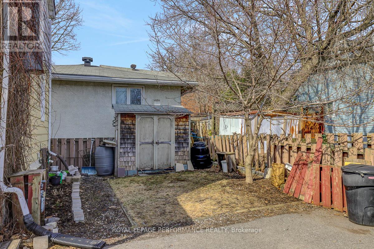 1141 North River Road