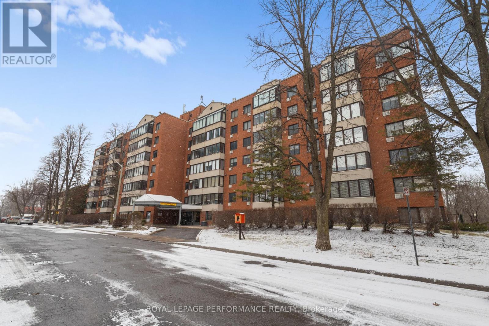 609 - 225 Alvin Road