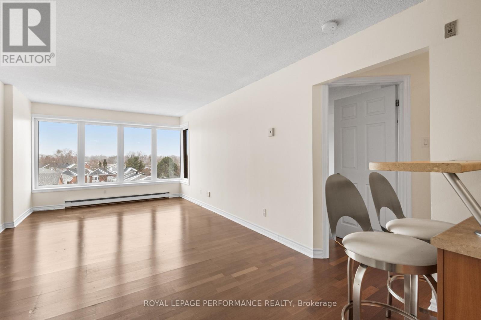 609 - 225 Alvin Road