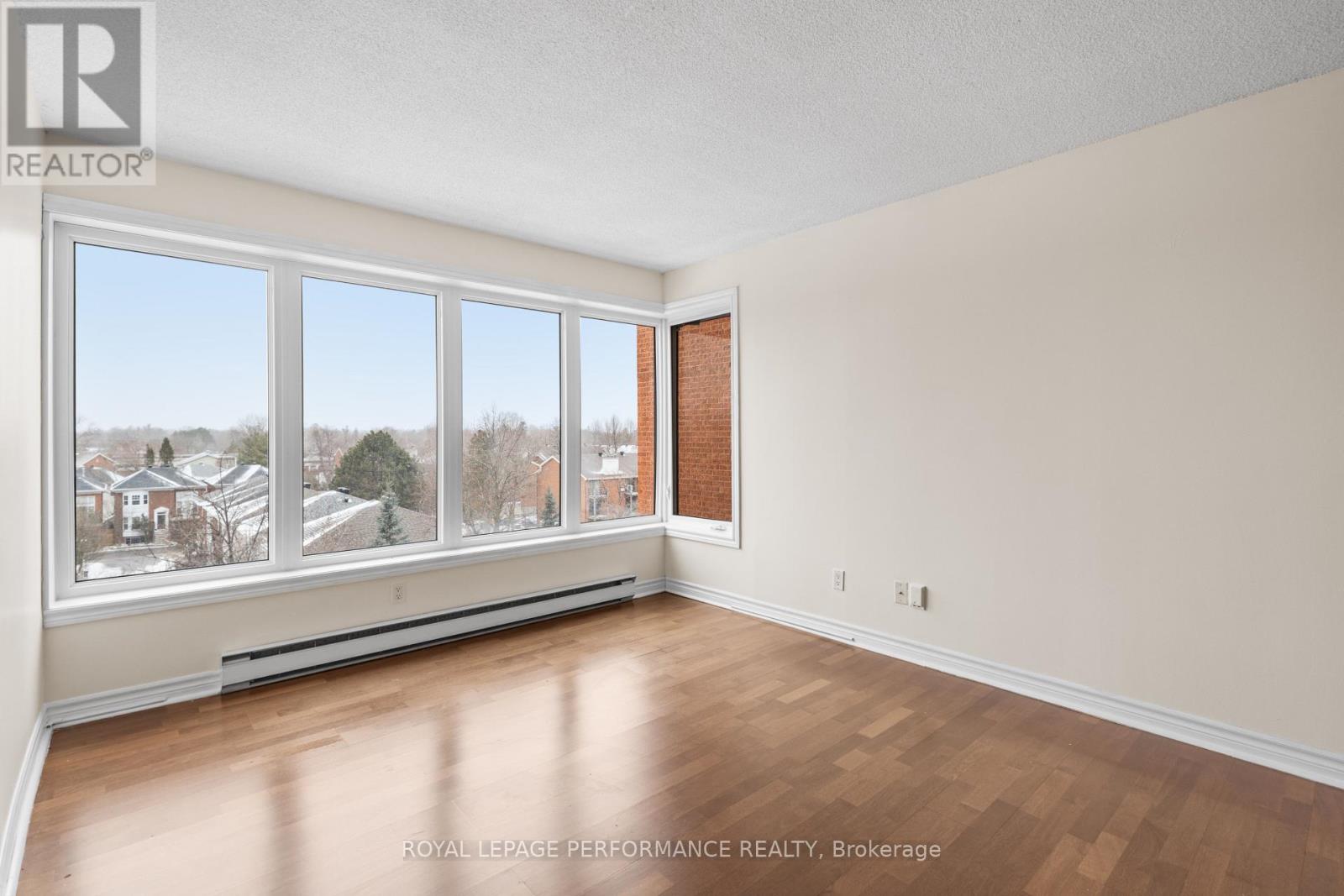 609 - 225 Alvin Road