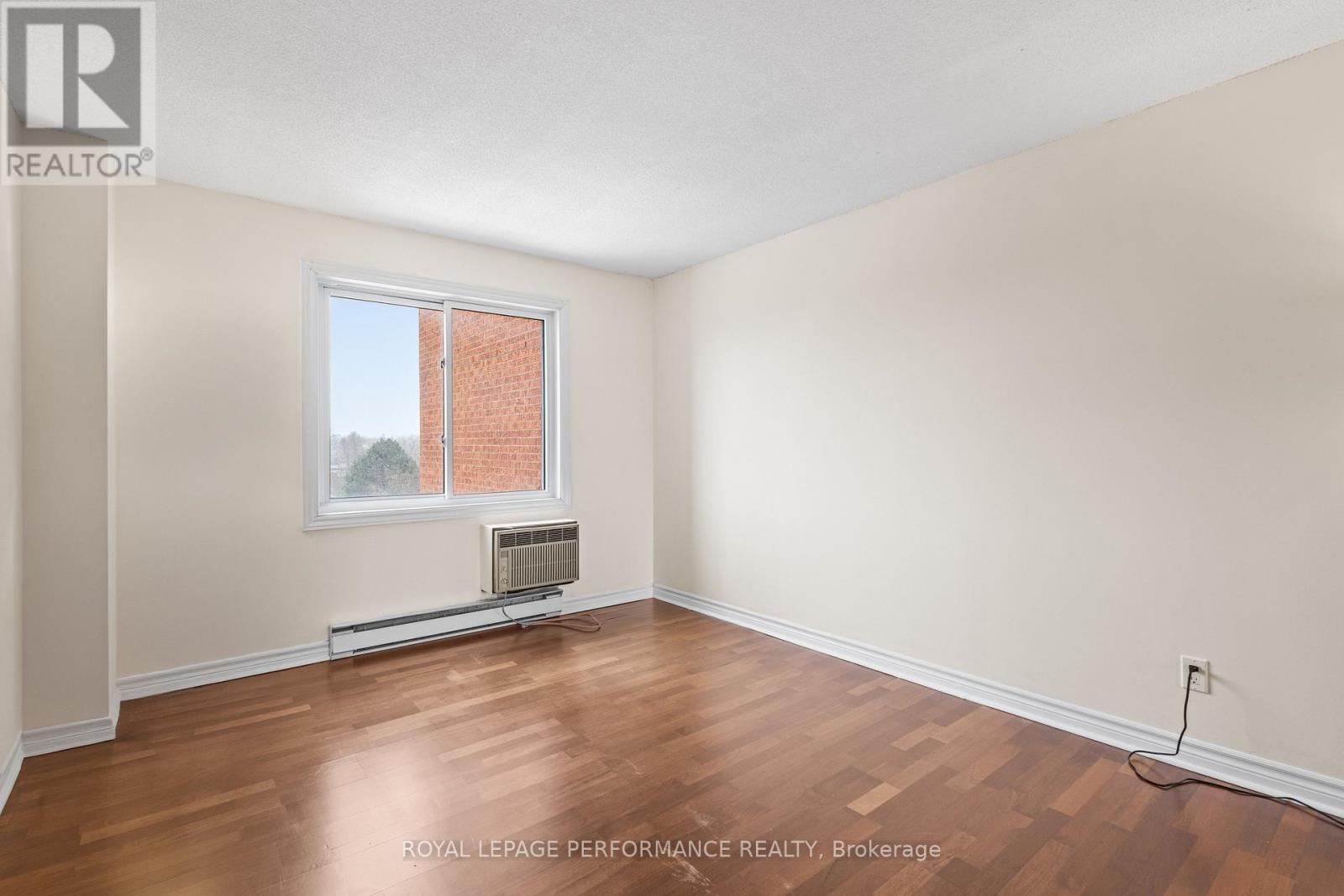 609 - 225 Alvin Road