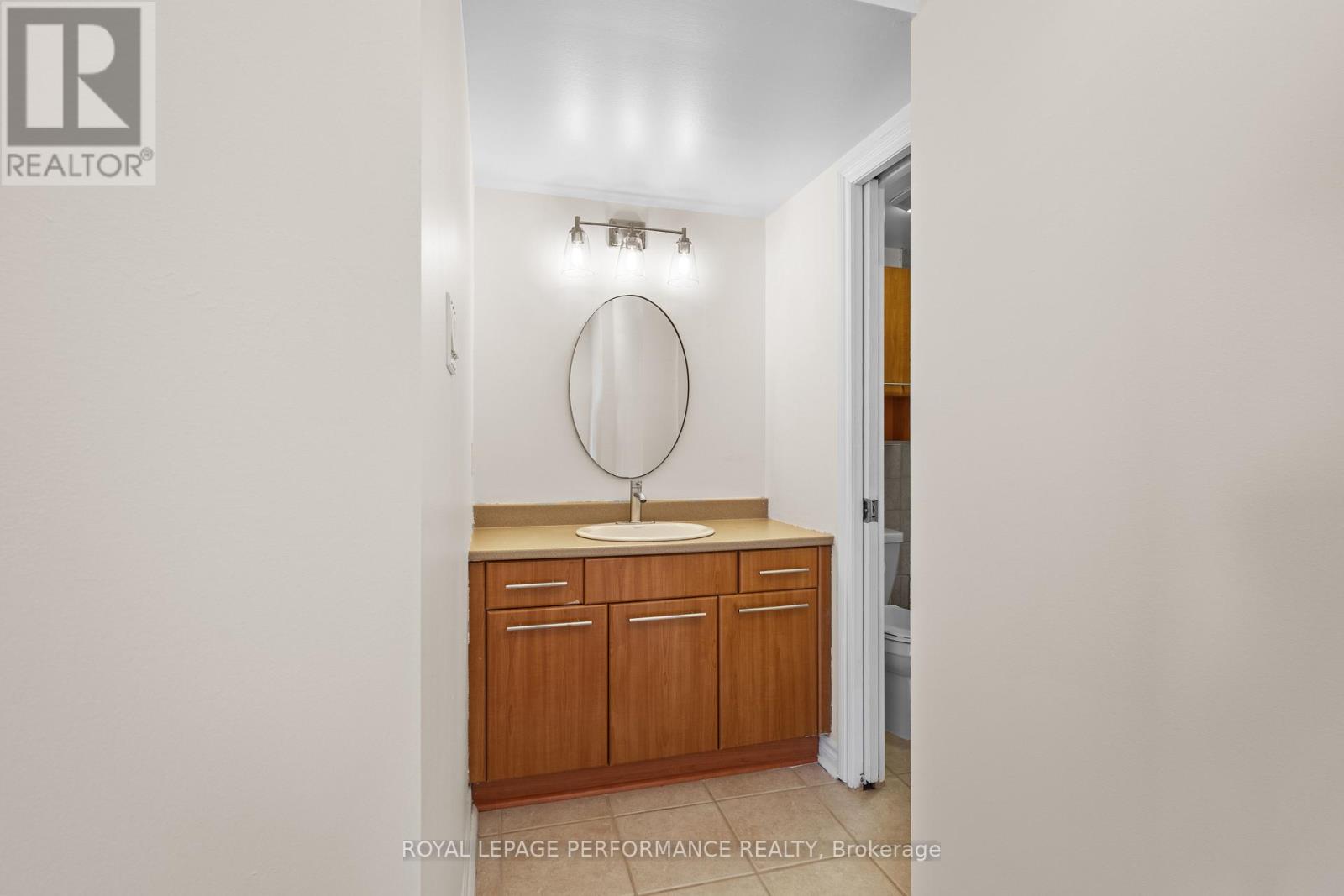 609 - 225 Alvin Road