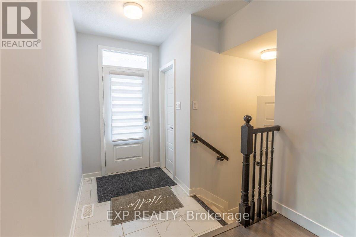 297 Billrian Crescent