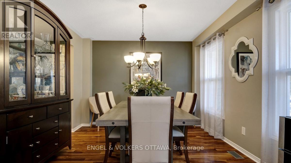 1263 Randboro Crescent