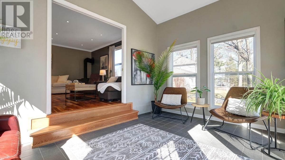 1263 Randboro Crescent