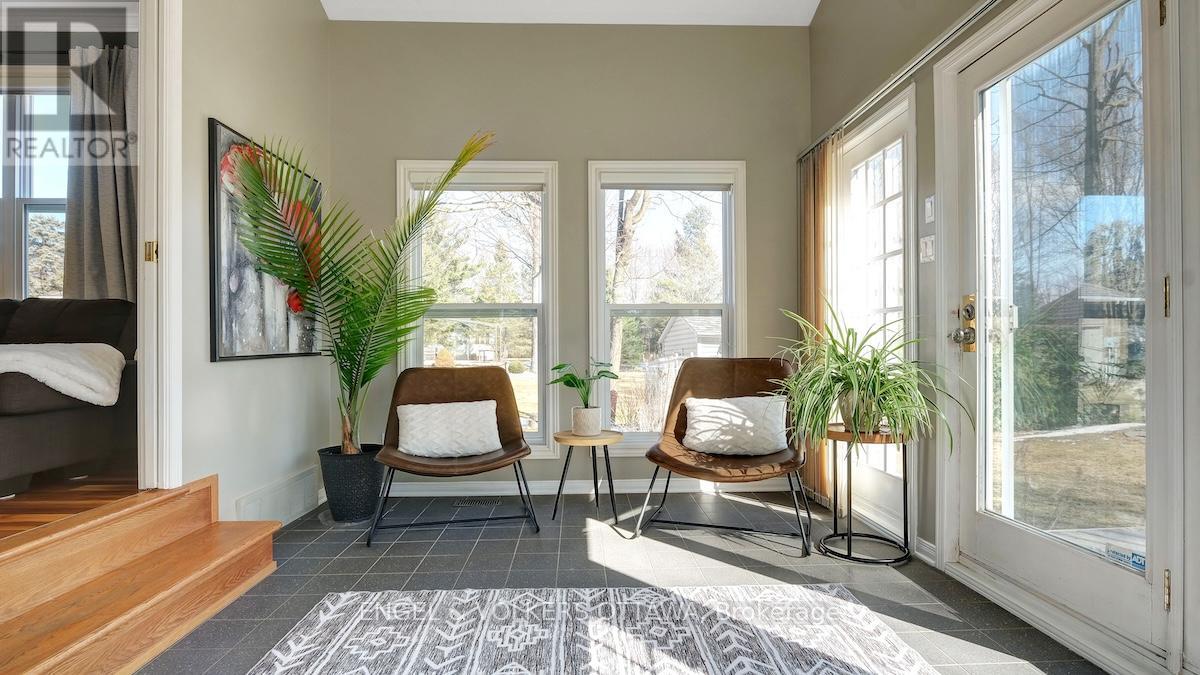 1263 Randboro Crescent