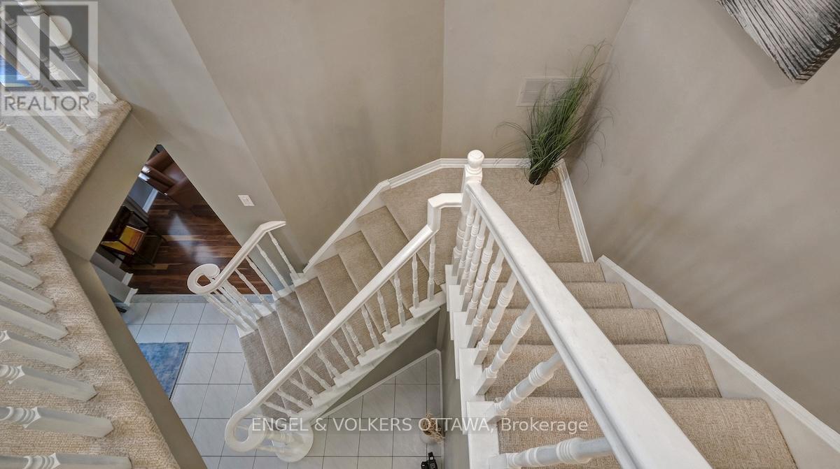 1263 Randboro Crescent