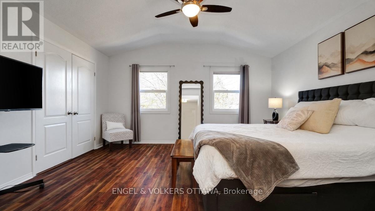 1263 Randboro Crescent