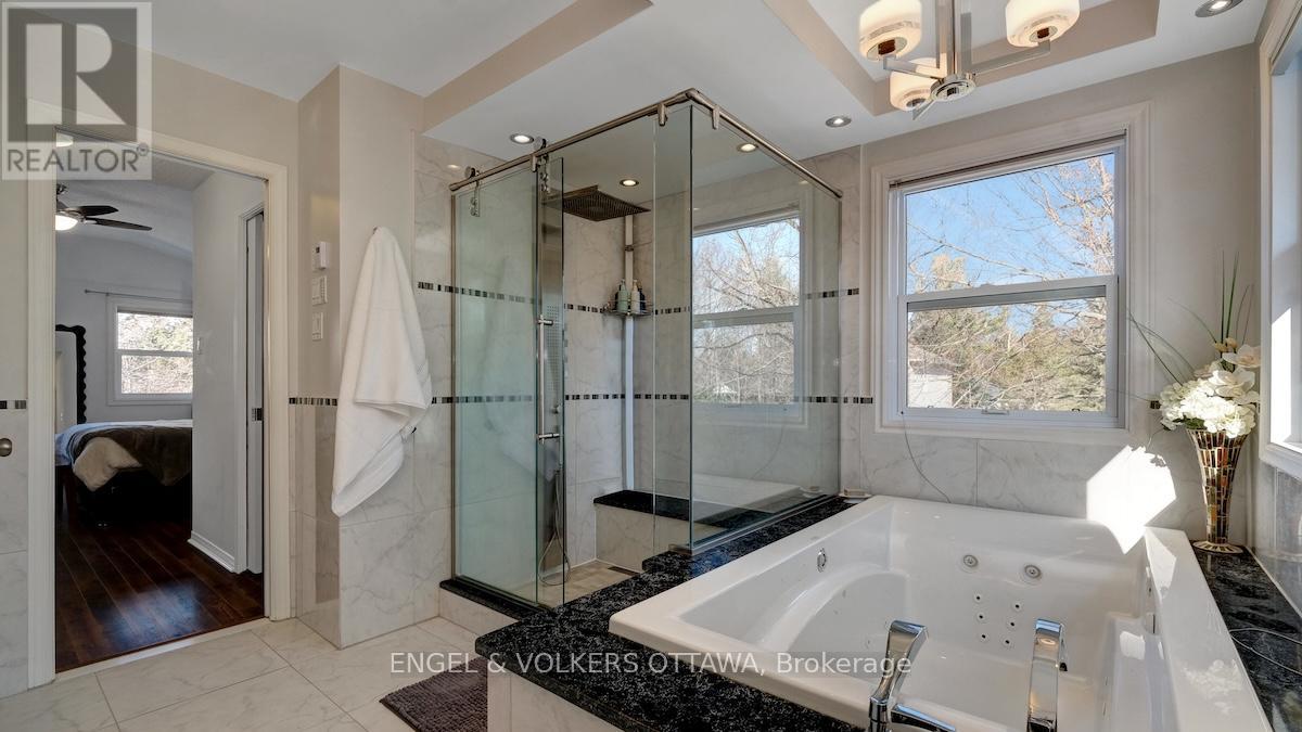 1263 Randboro Crescent