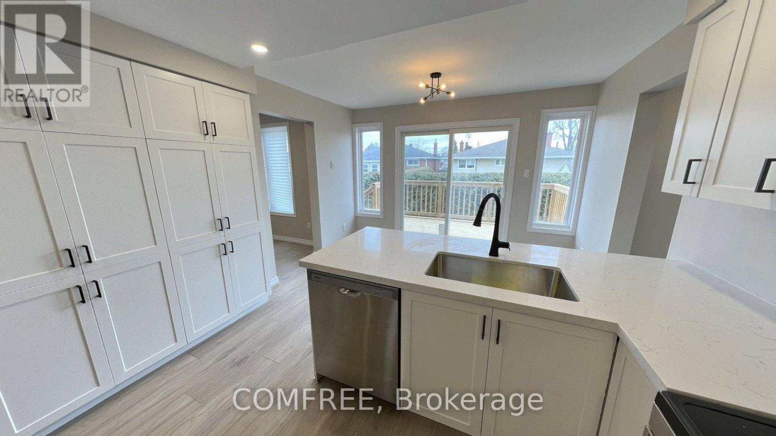 1320 Notting Hill Avenue