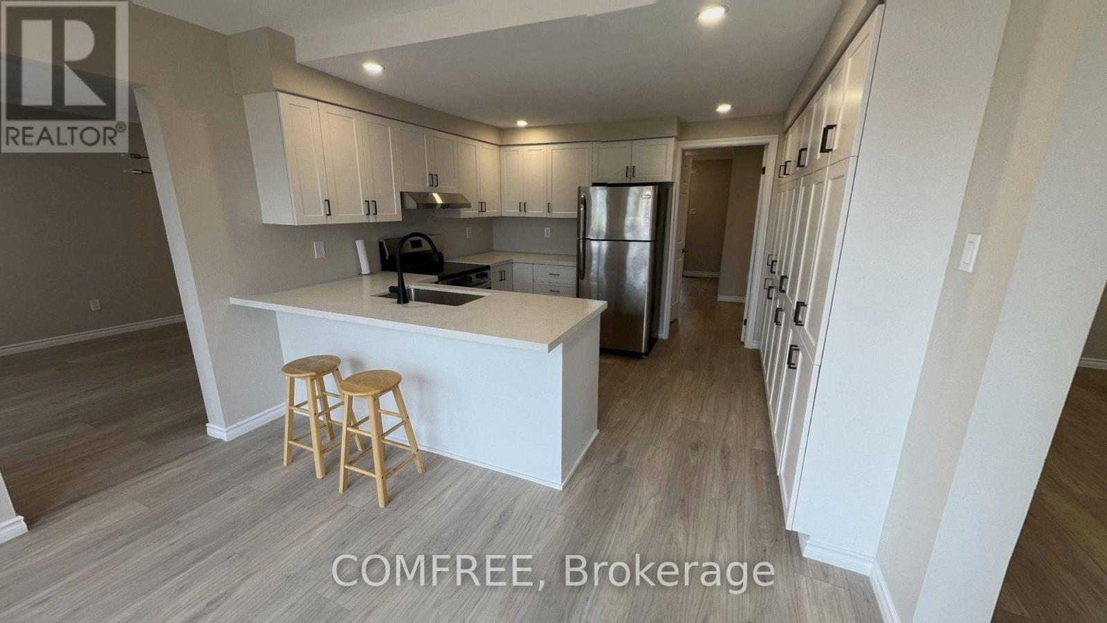 1320 Notting Hill Avenue