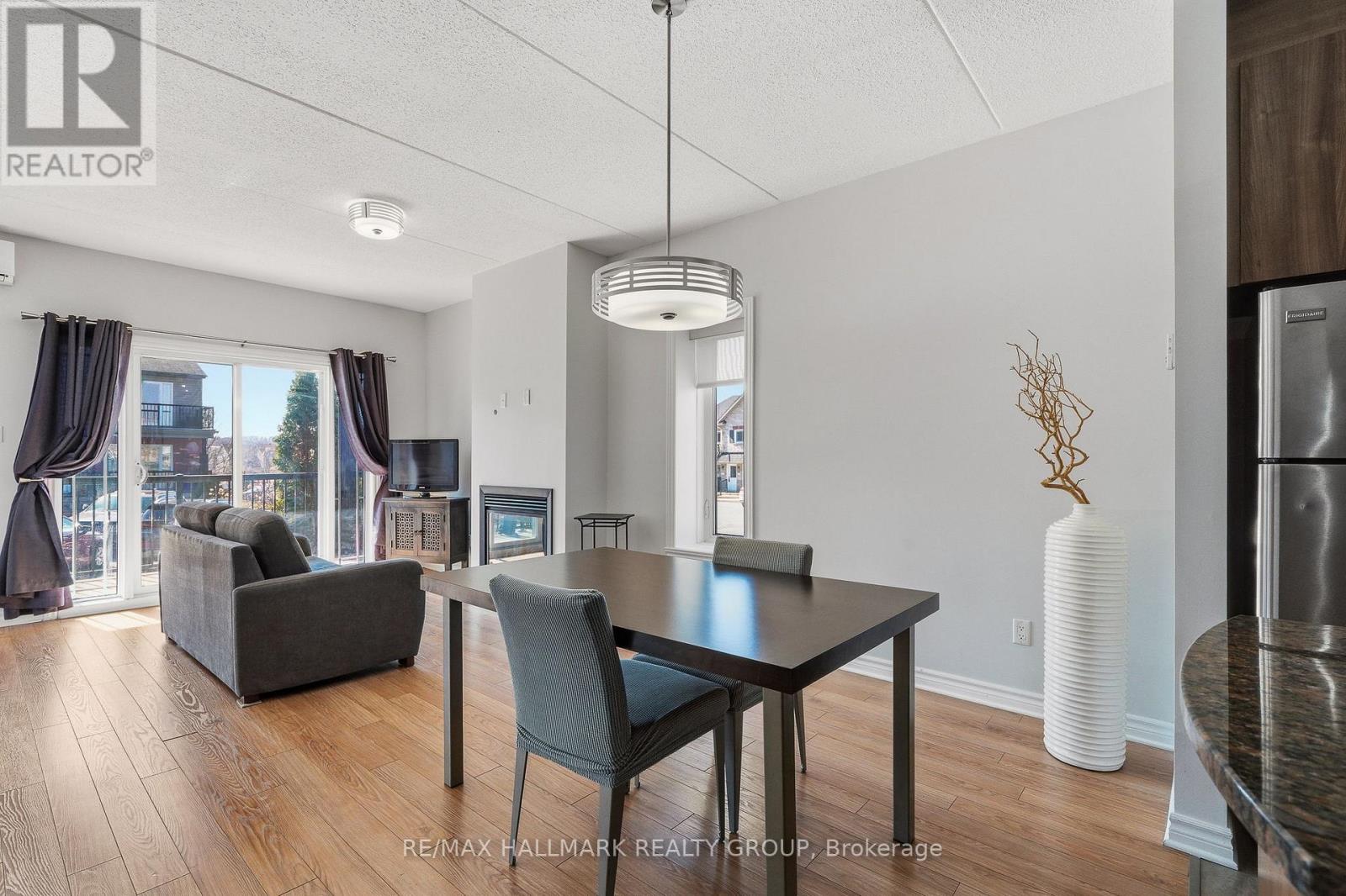 401 - 201 Eliot Street