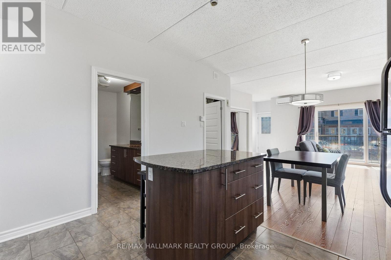 401 - 201 Eliot Street