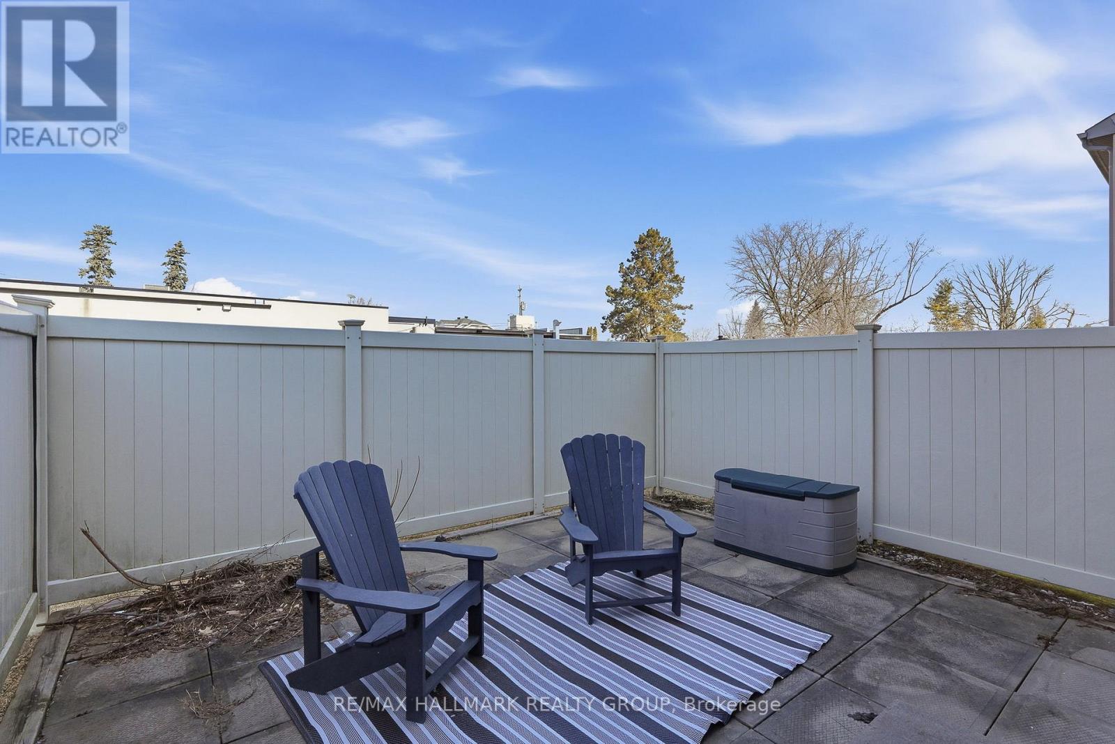 401 - 201 Eliot Street