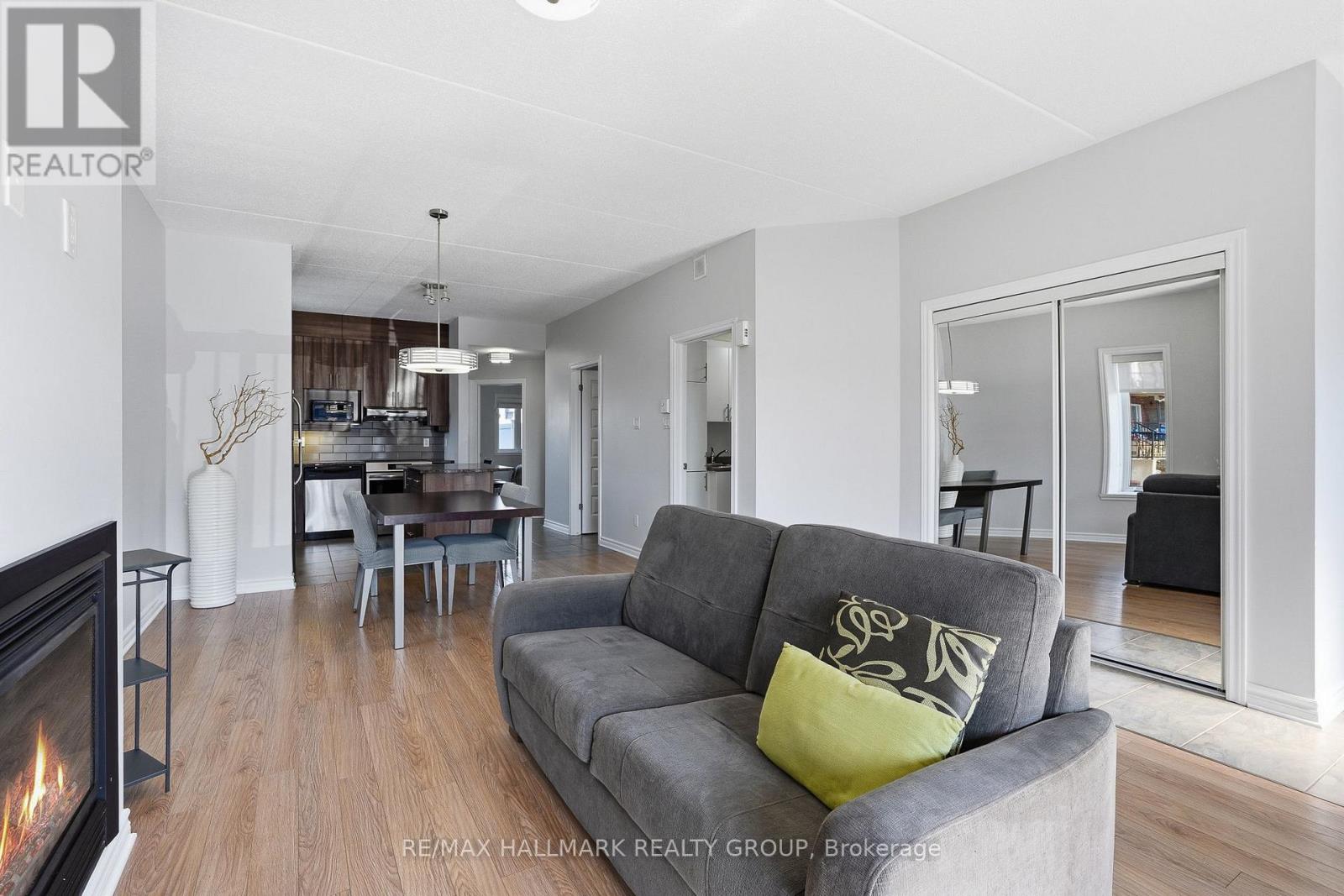 401 - 201 Eliot Street