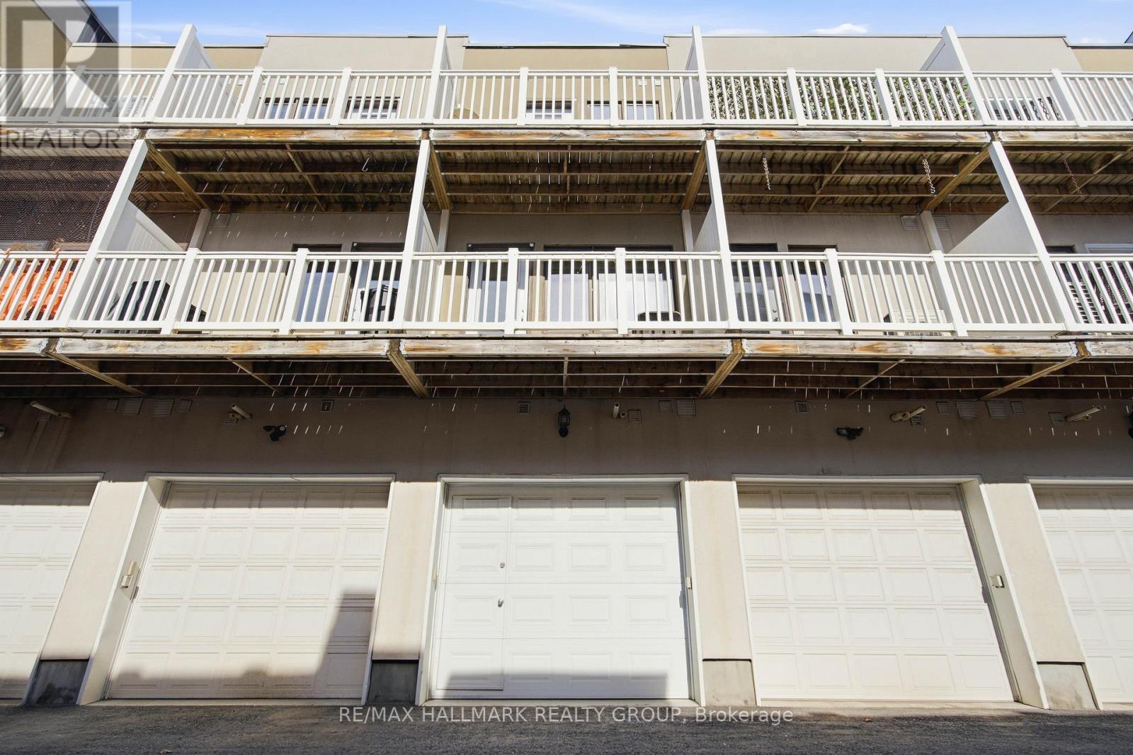 290 Cambridge Street N