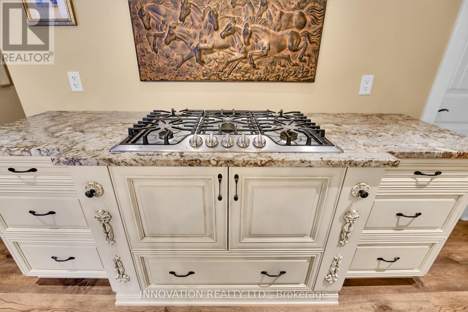 270 Maclarens Side Road