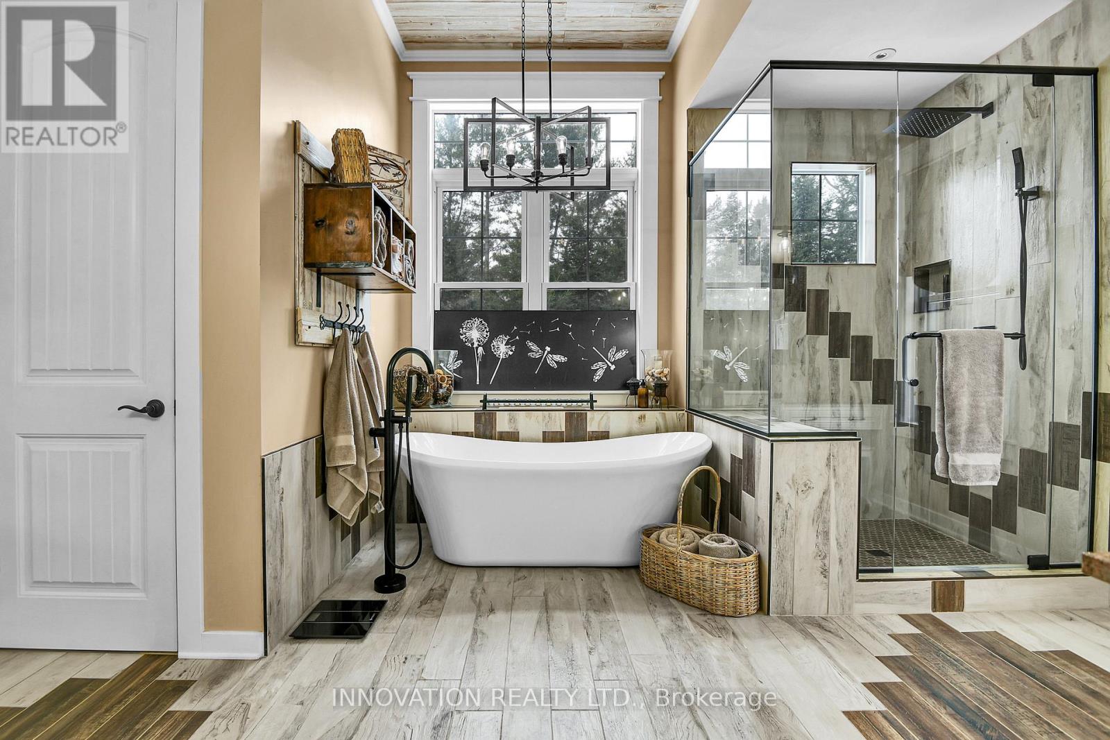 270 Maclarens Side Road