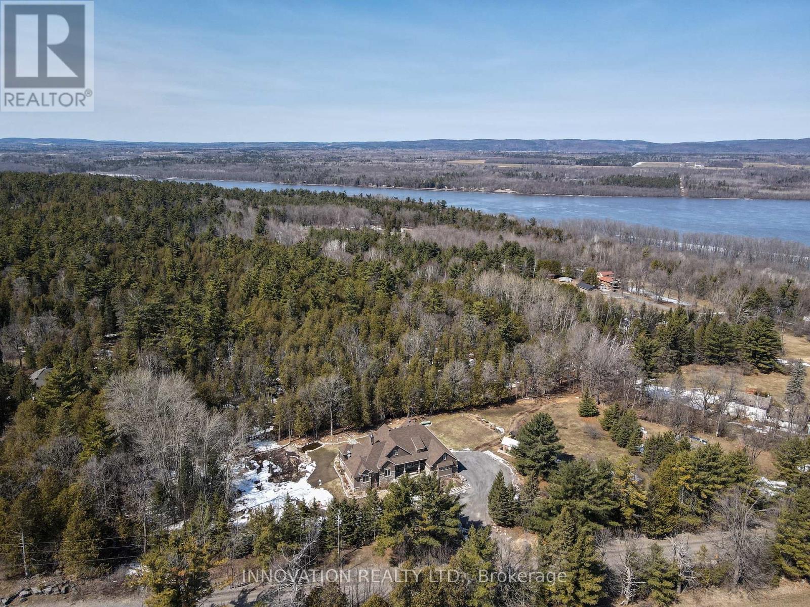 270 Maclarens Side Road