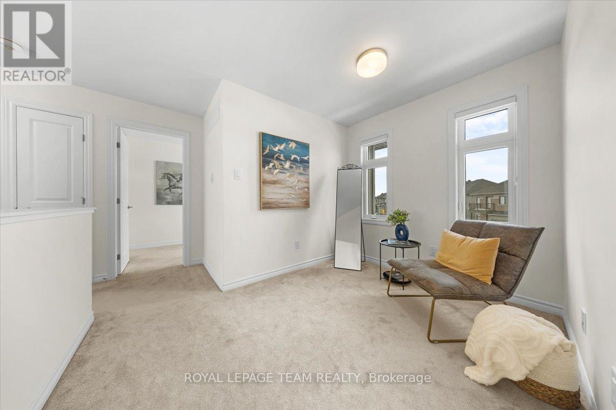 290 Turnbuckle Crescent