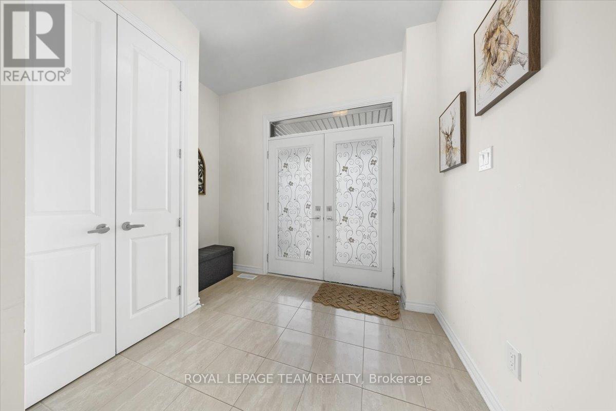 290 Turnbuckle Crescent