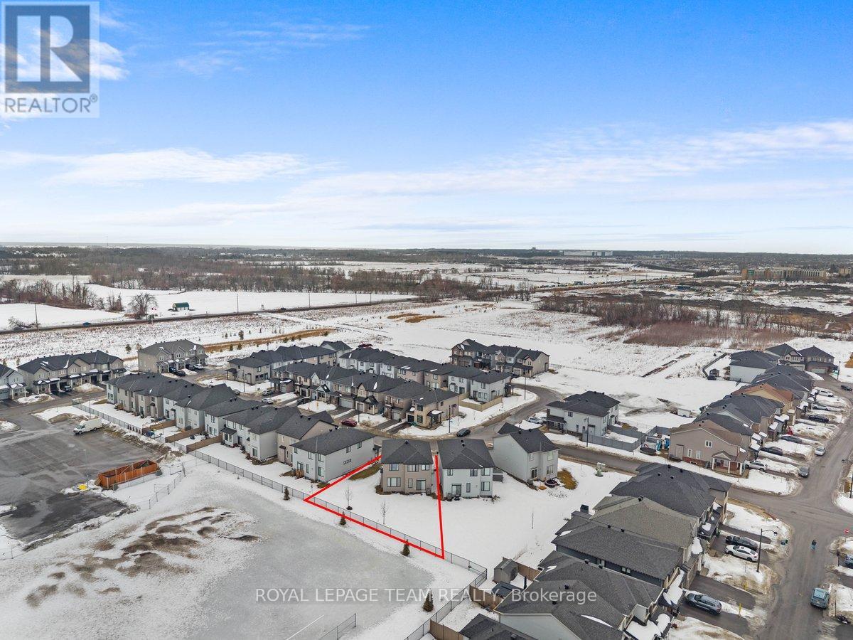 290 Turnbuckle Crescent