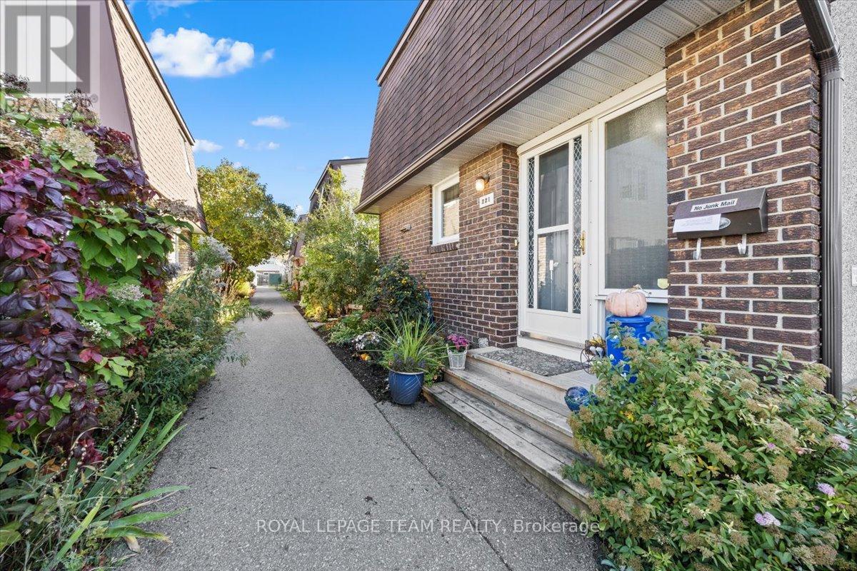 221 - 3310 Southgate Road