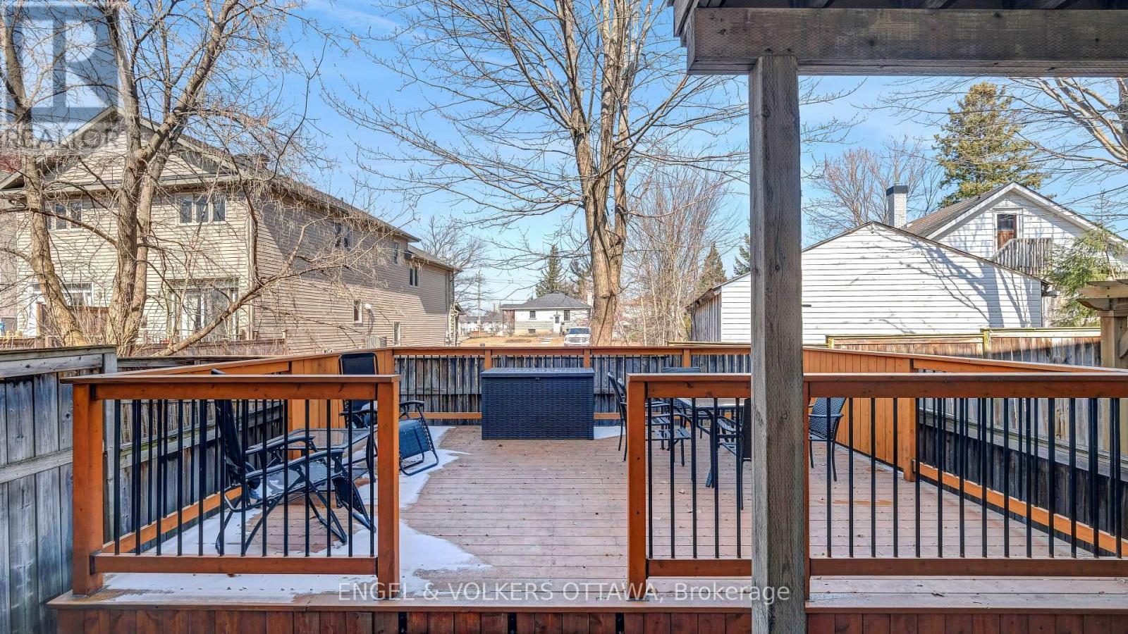 505 Burleigh Private