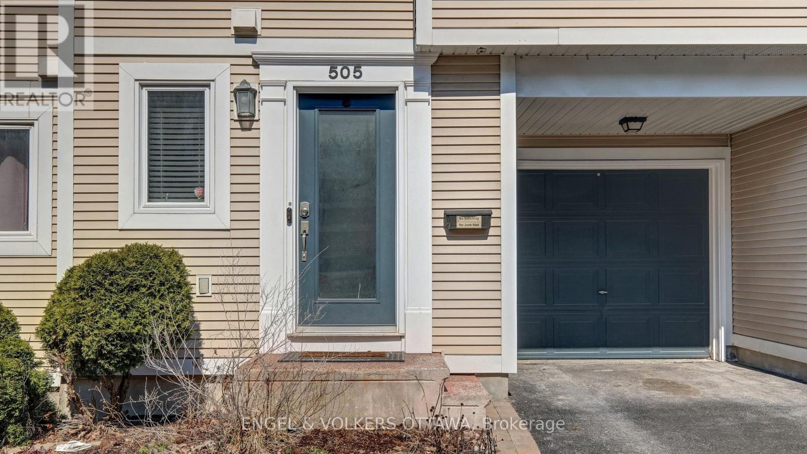 505 Burleigh Private