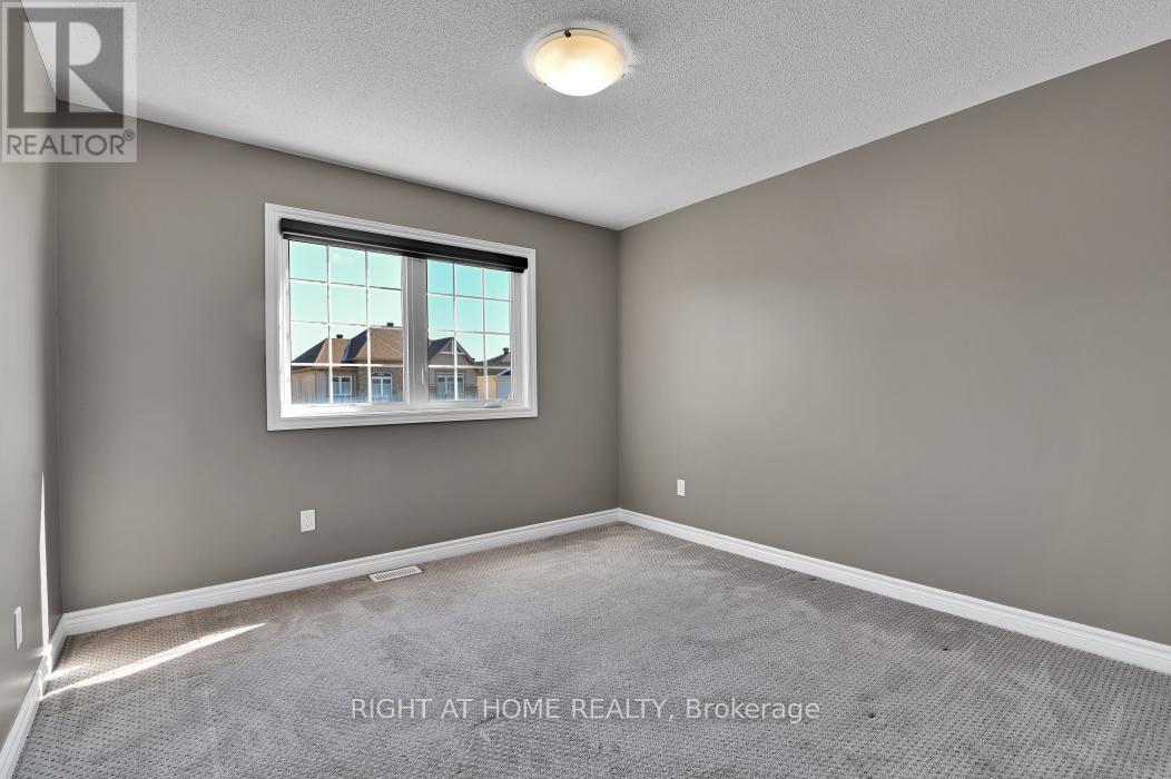 213 Esturgeon Street