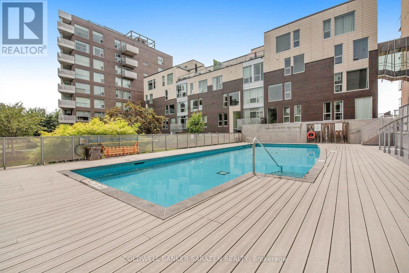 405 - 300 Lett Street