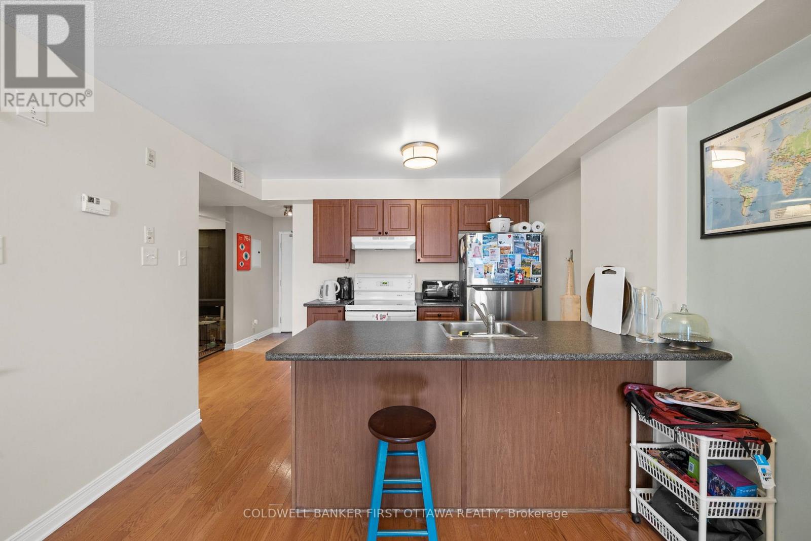 412 - 429 Somerset Street W