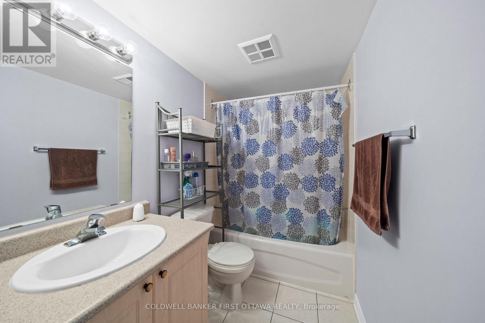 412 - 429 Somerset Street W