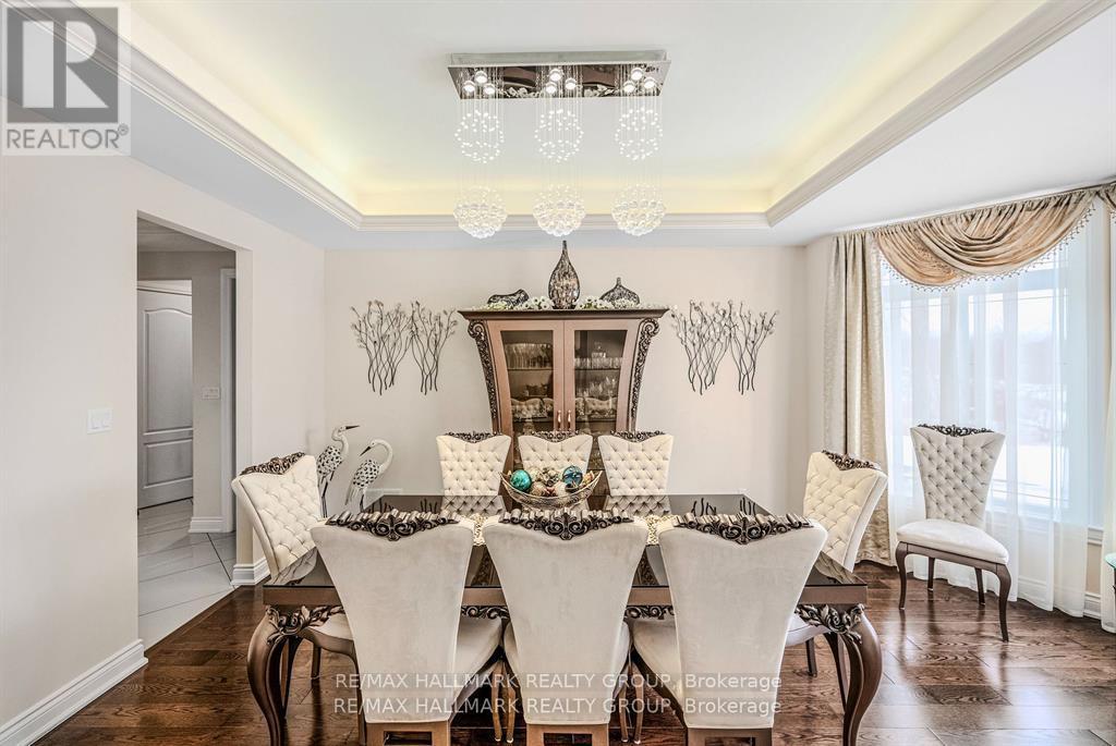 699 Ballycastle Crescent