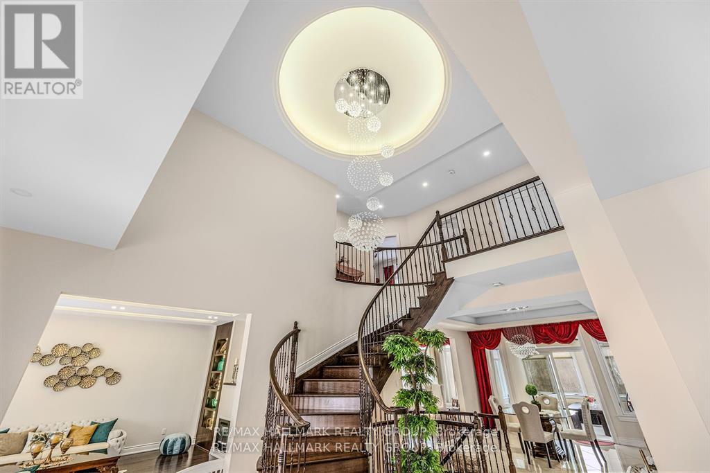 699 Ballycastle Crescent