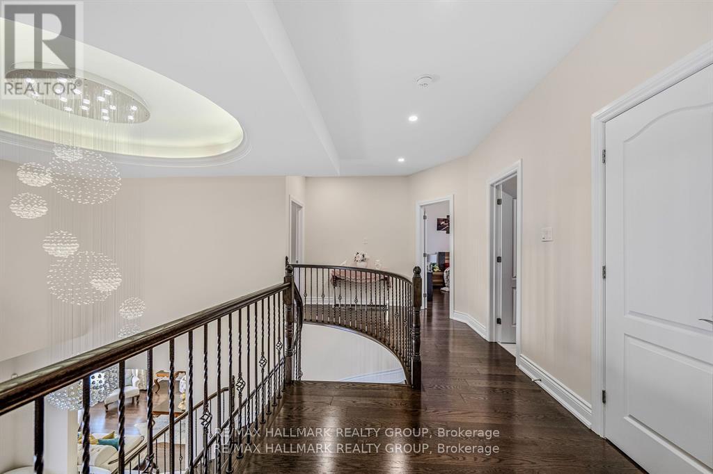 699 Ballycastle Crescent