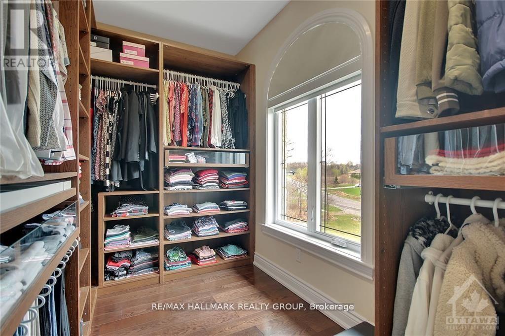 699 Ballycastle Crescent