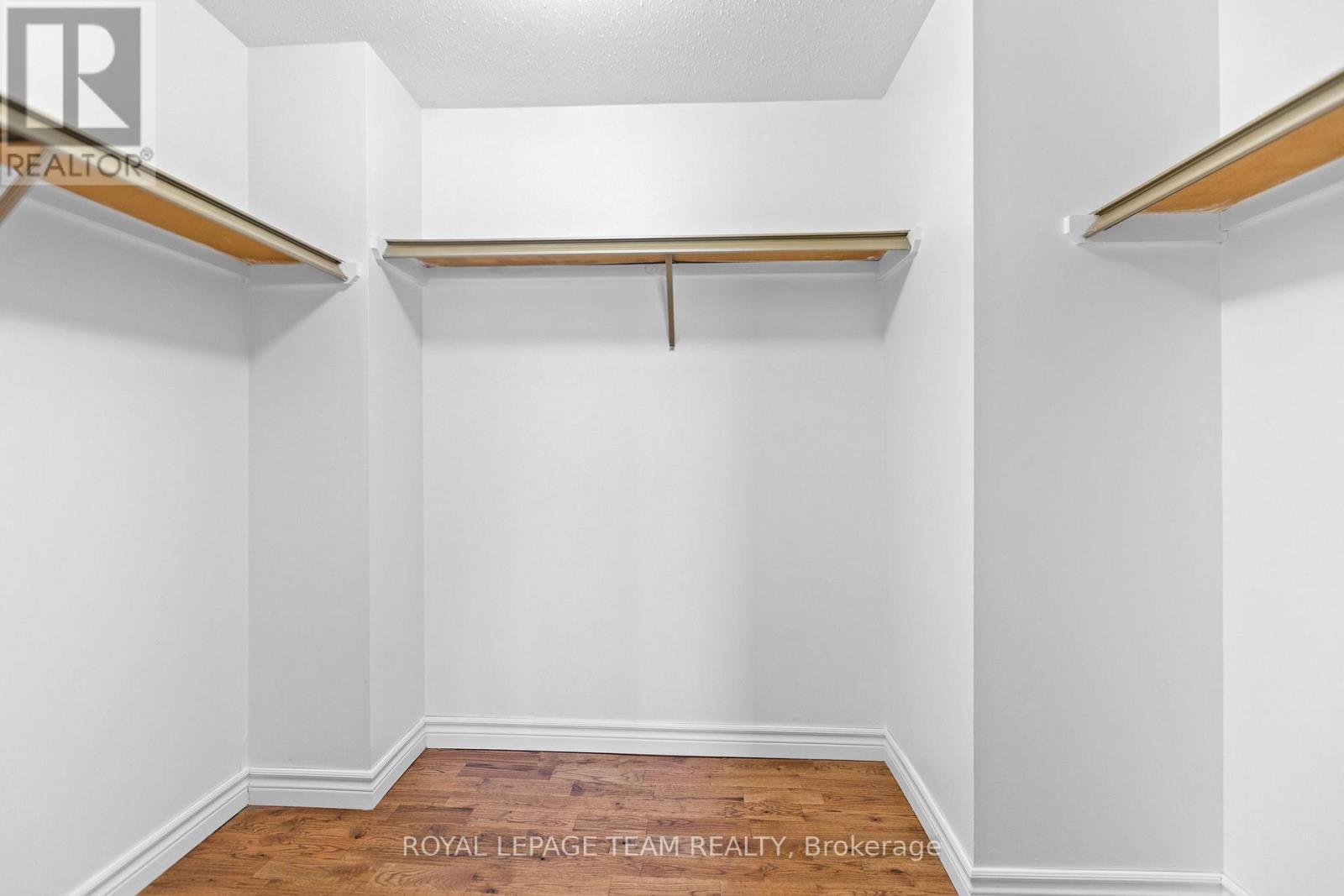 6356 Mary Jane Crescent