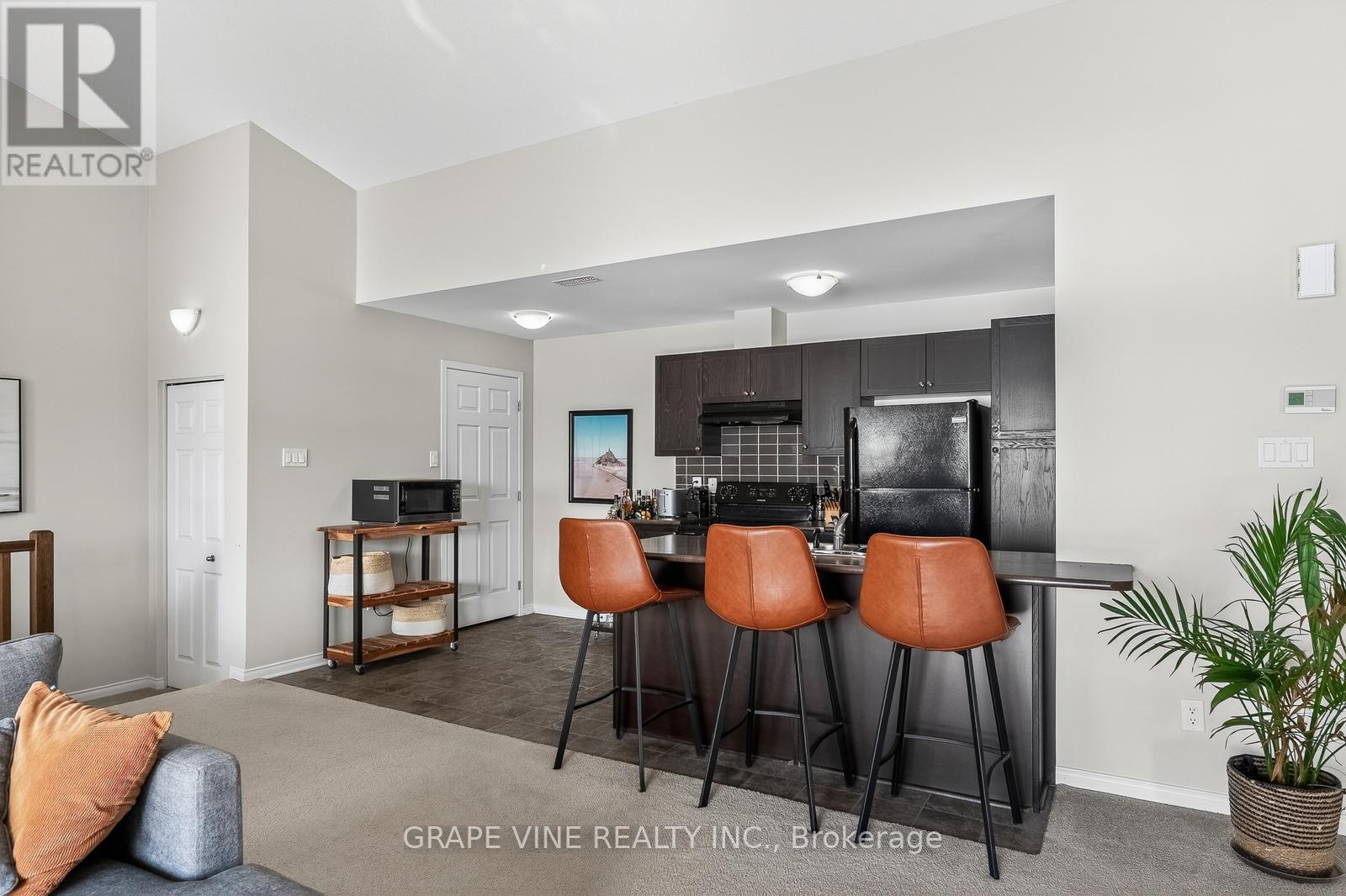 F - 104 Artesa Private