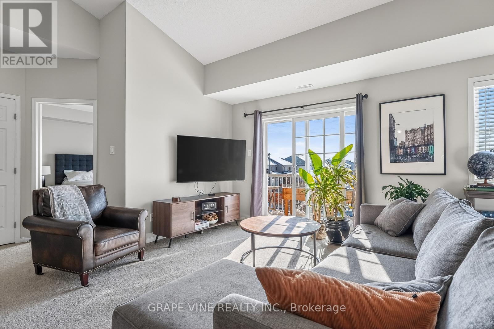 F - 104 Artesa Private