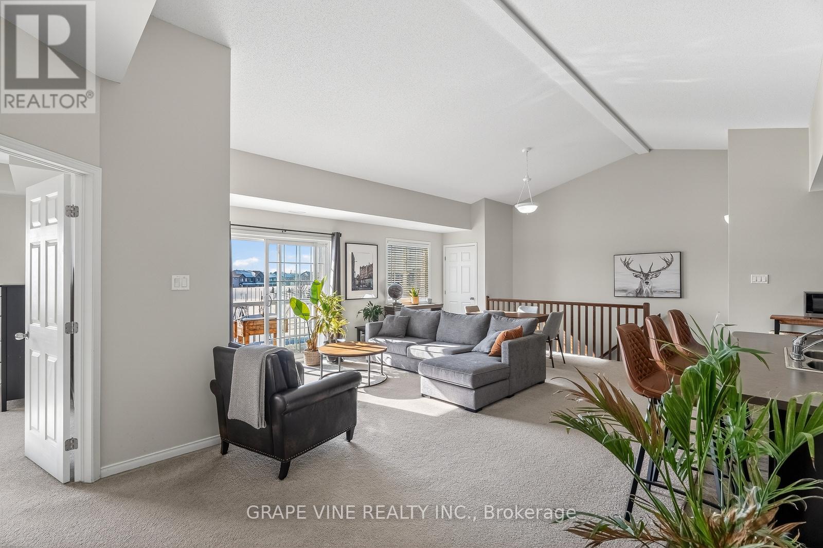 F - 104 Artesa Private