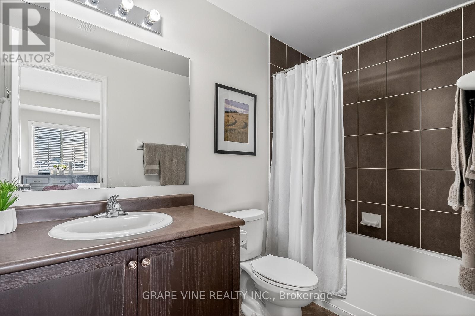 F - 104 Artesa Private