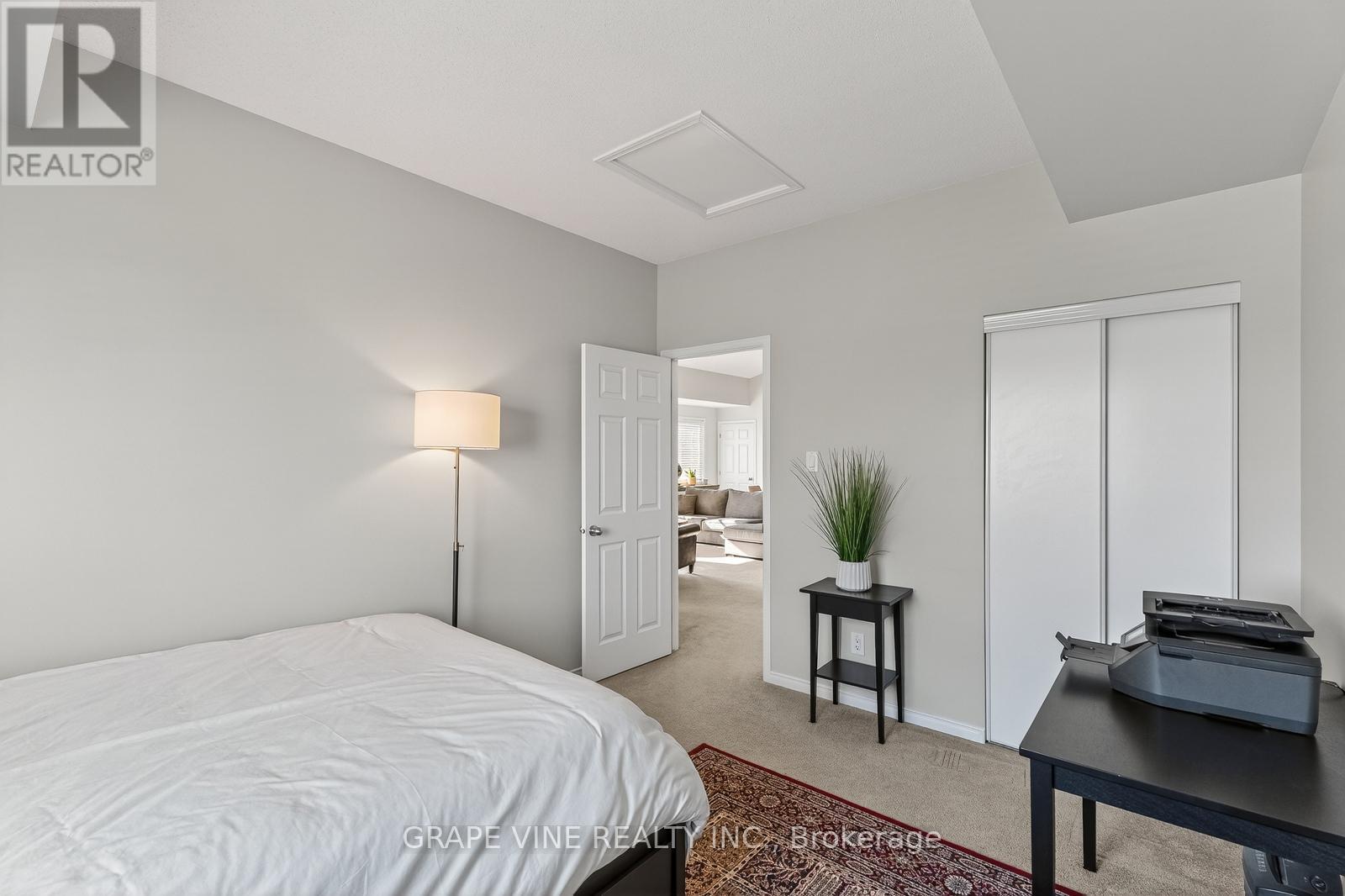 F - 104 Artesa Private