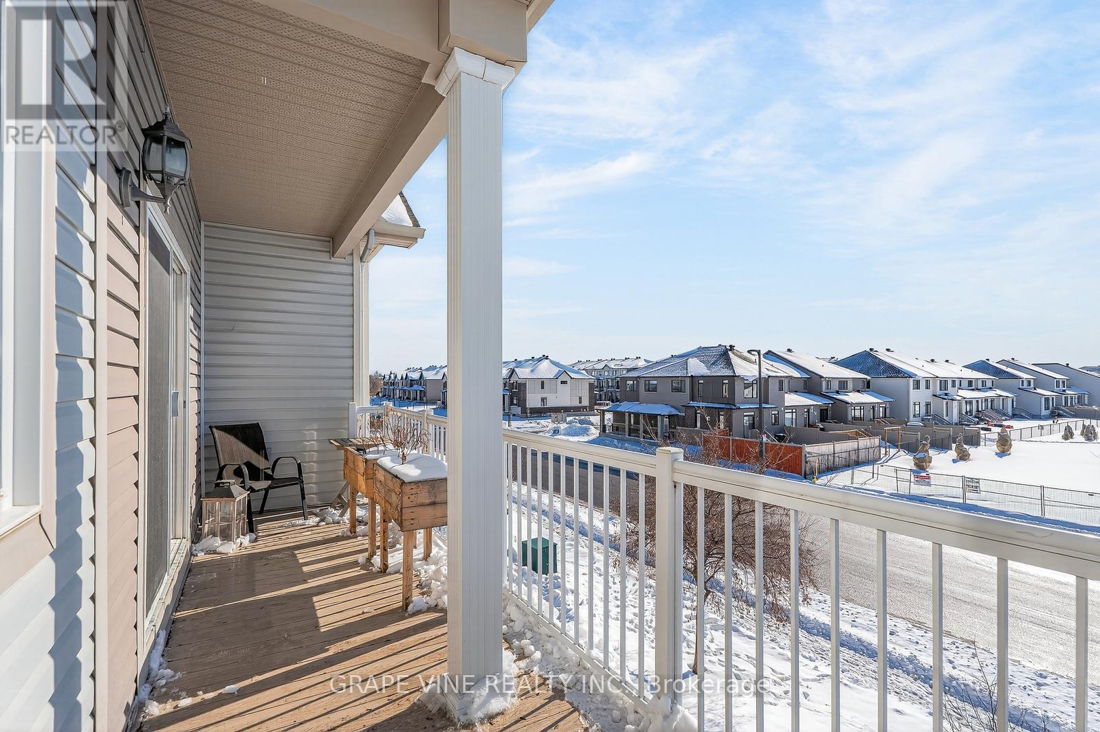 F - 104 Artesa Private