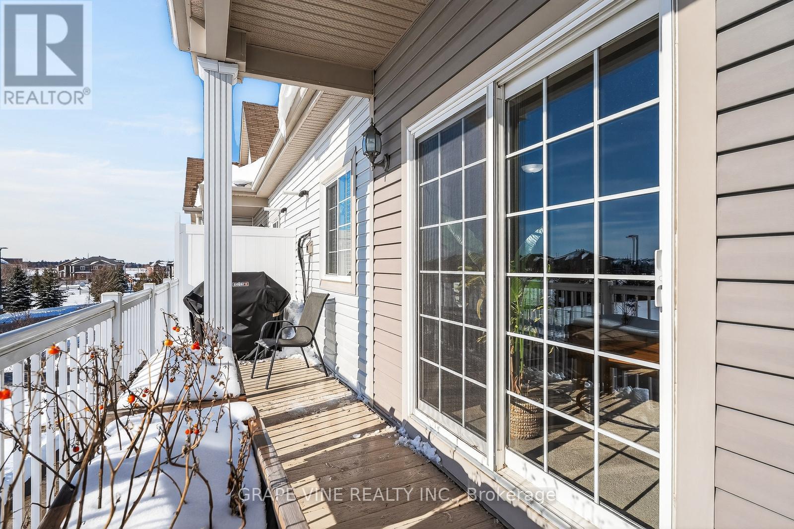 F - 104 Artesa Private