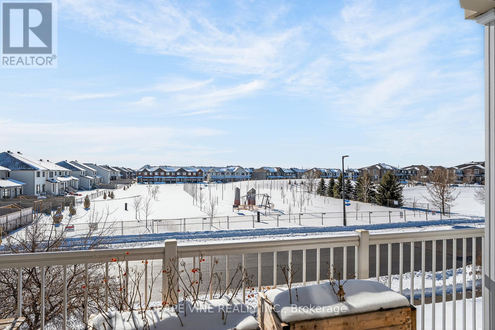 F - 104 Artesa Private