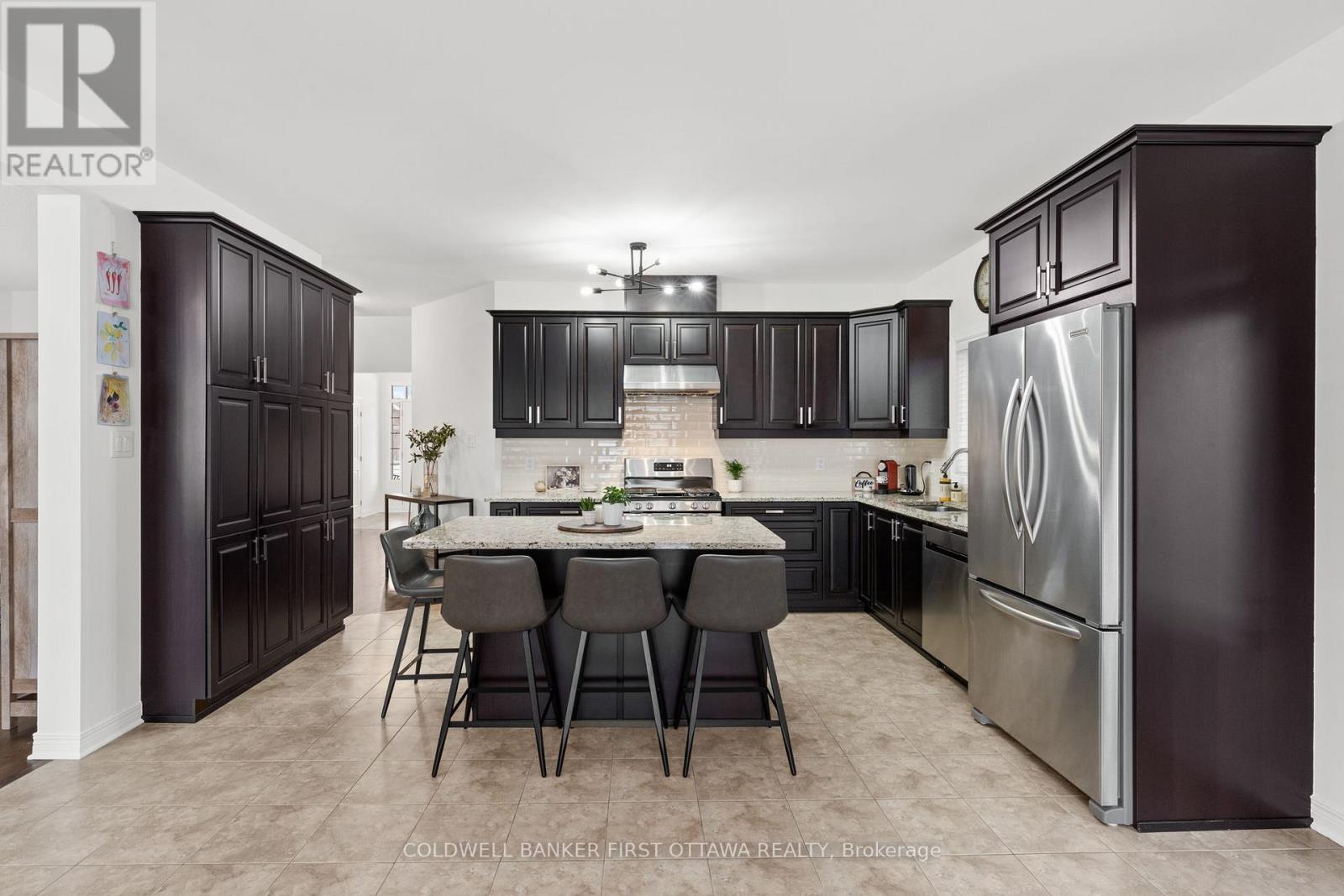 220 Dave Smith Crescent